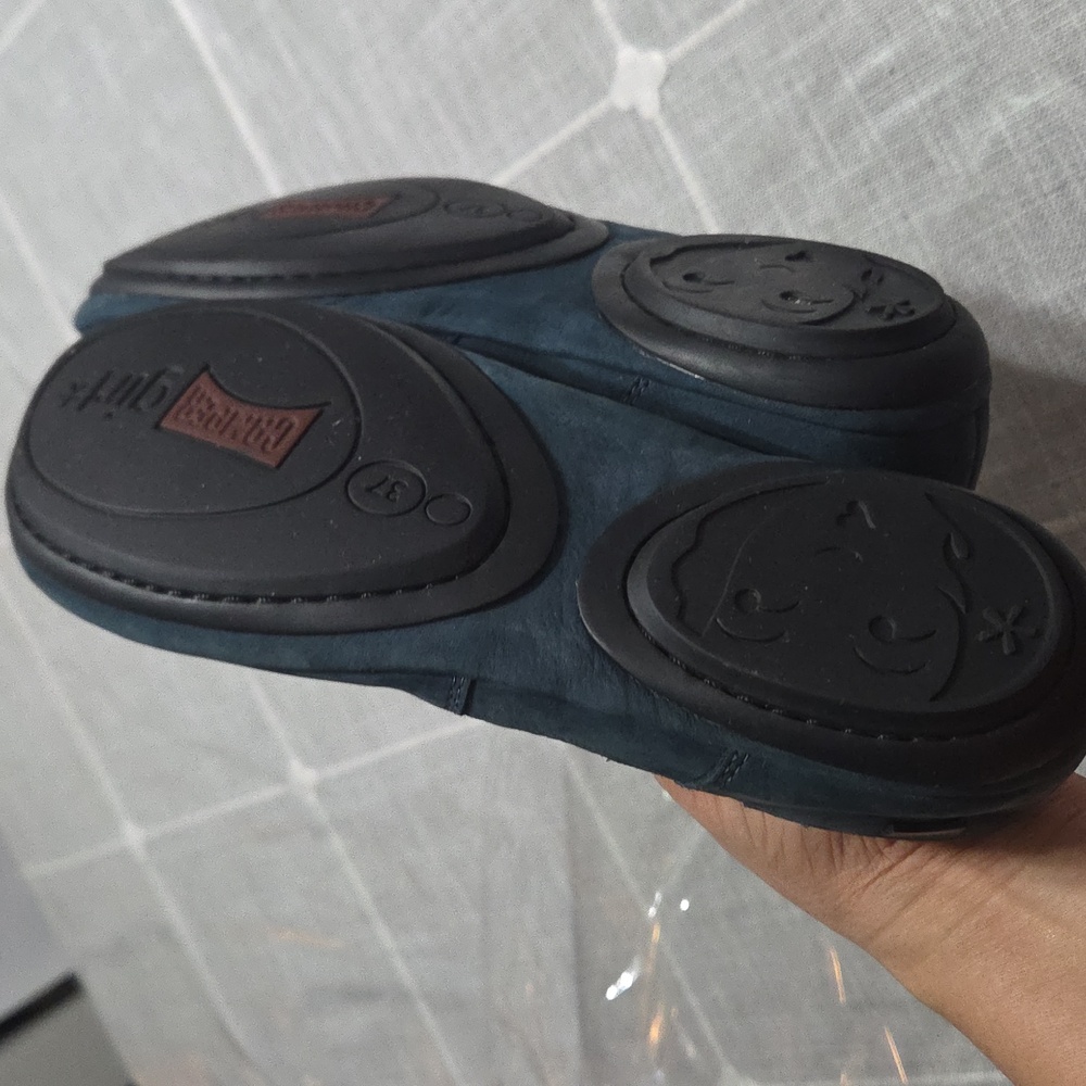 Camper Right Ankle Boots for Woman, Size 7 - Picture 15 of 15